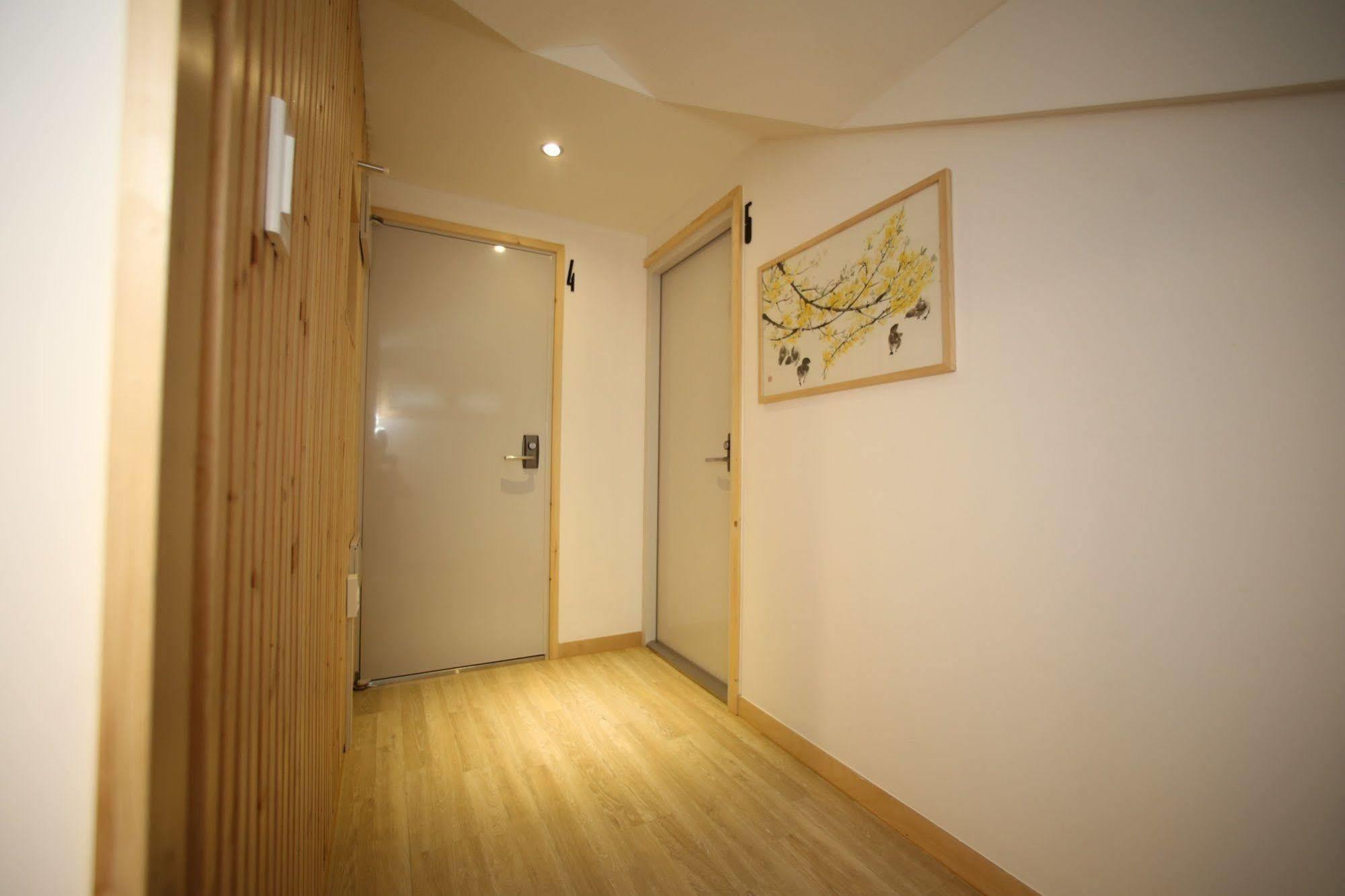 Bodeum Guesthouse Seoul Tower エクステリア 写真